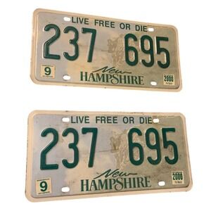 Vintage New Hampshire License Plates Pair Live Free Or Die 237-695 Year 2000